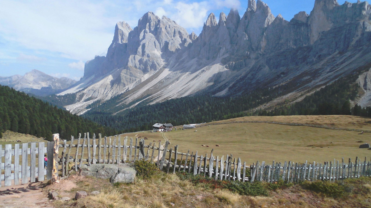 gruppo_delle_odle_estate_pixabay_hthorg