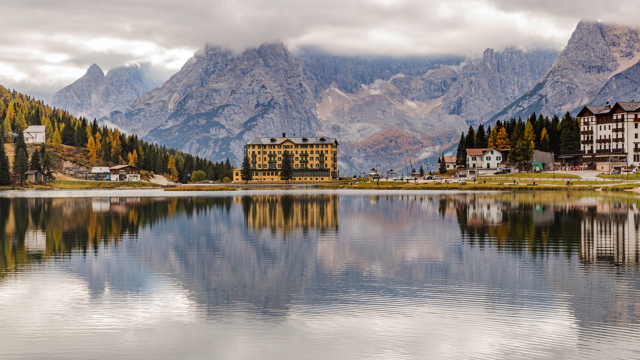 Misurina Lake in Cortina and surroundings