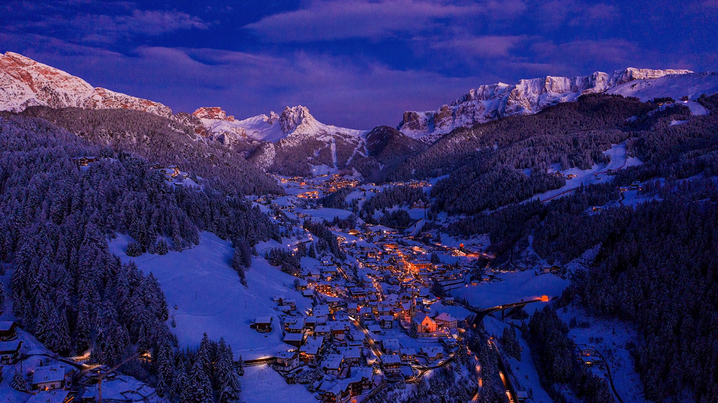 Luxury holidays in Val Gardena - cover
