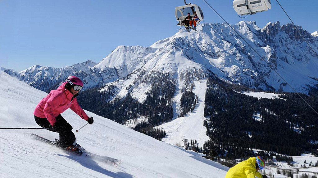 Vacanze di lusso a Nova Levante - cover