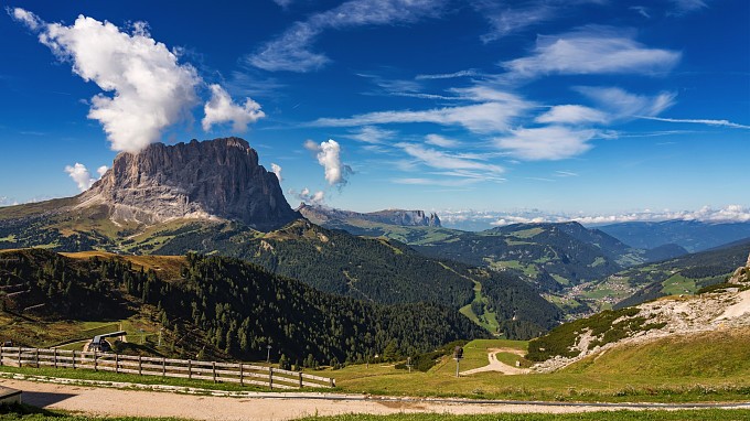 Роскошный отдых в Санта-Кристина - cover