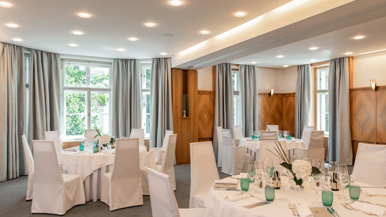 Restaurant Hall - Parkhotel Laurin
