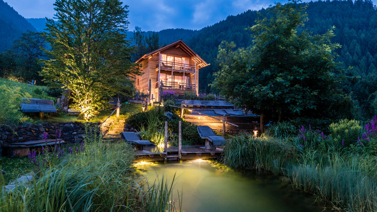 Bagno alpino di sera Naturhotel Lüsnerhof