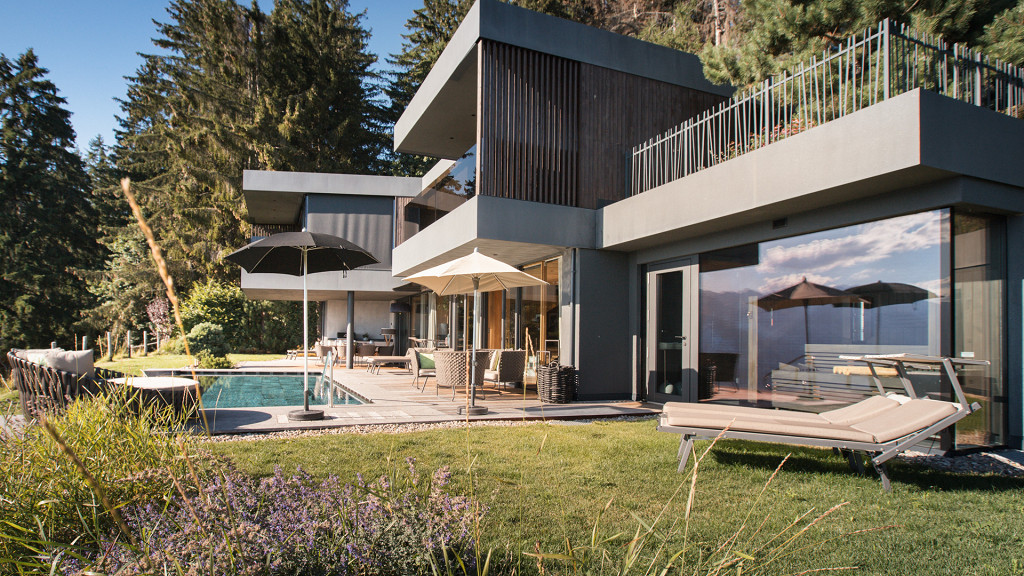 Bergvillen by Chalet Mirabell - cover