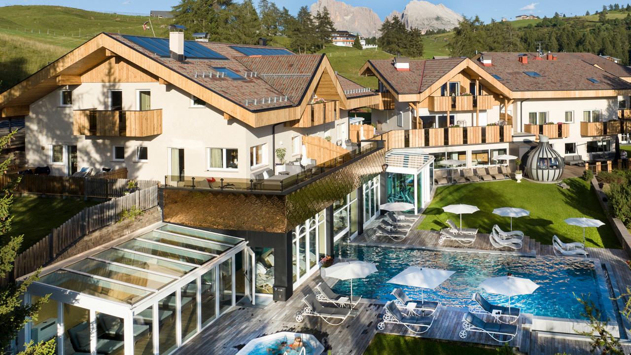 Esterno estivo Hotel Rosa ****S Eco Alpine Spa Resort