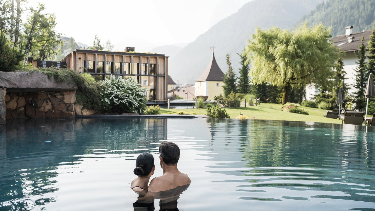 Außenpool ADLER Spa Resort DOLOMITI