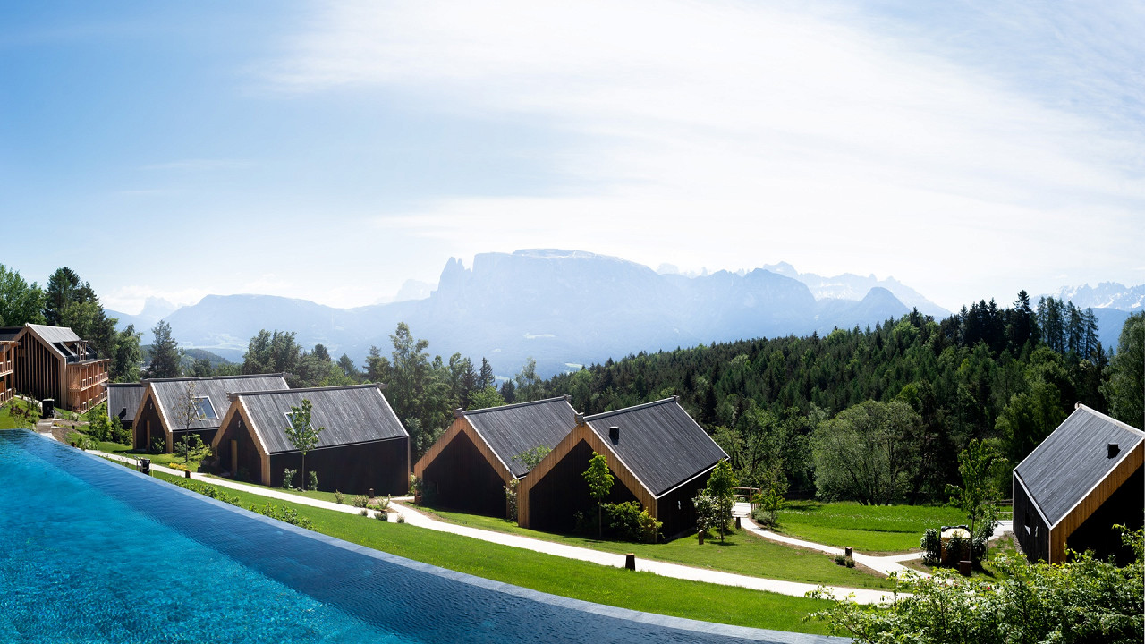 Infinity Pool ADLER Lodge RITTEN