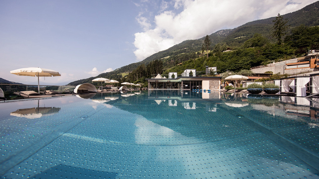 Quellenhof Luxury Resort Passeier - cover