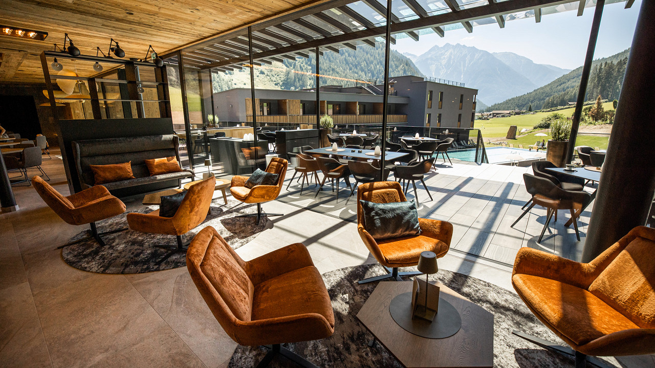 Poltrone lounge Alpine Luxury Spa Resort Schwarzenstein
