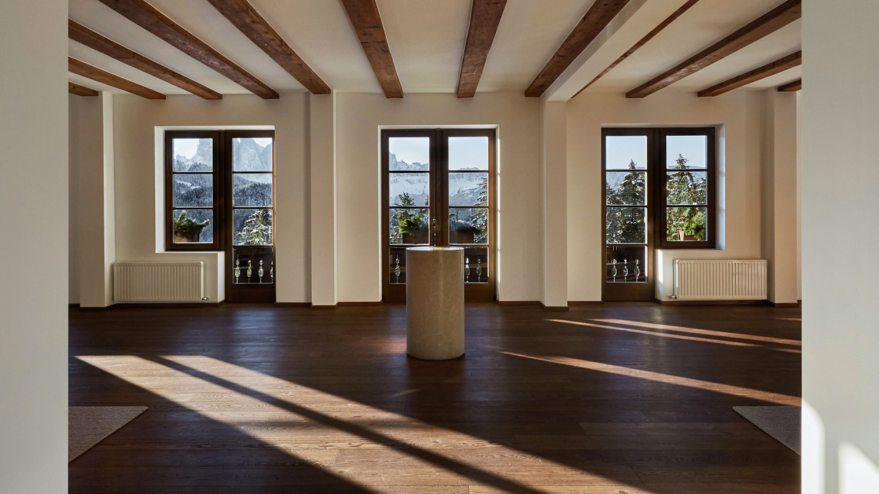 Reception FORESTIS Dolomites Bressanone