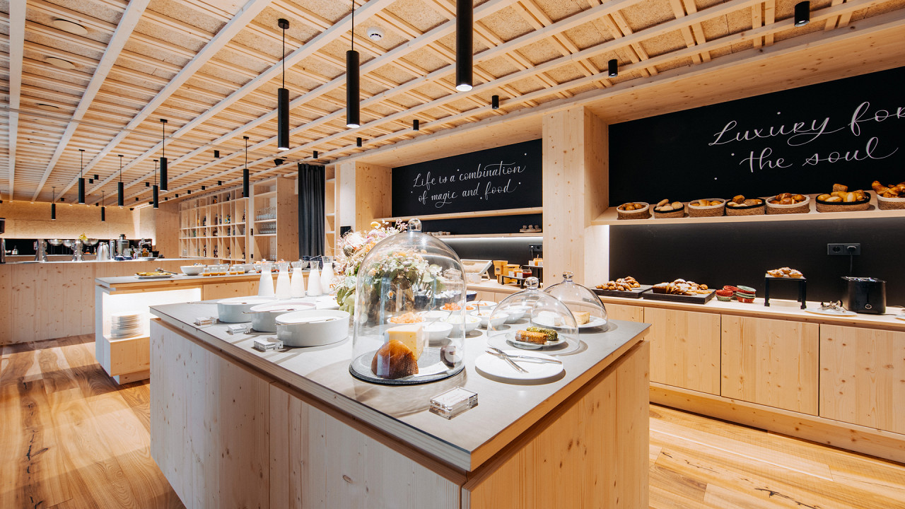 Buffet colazione Sensoria Dolomites