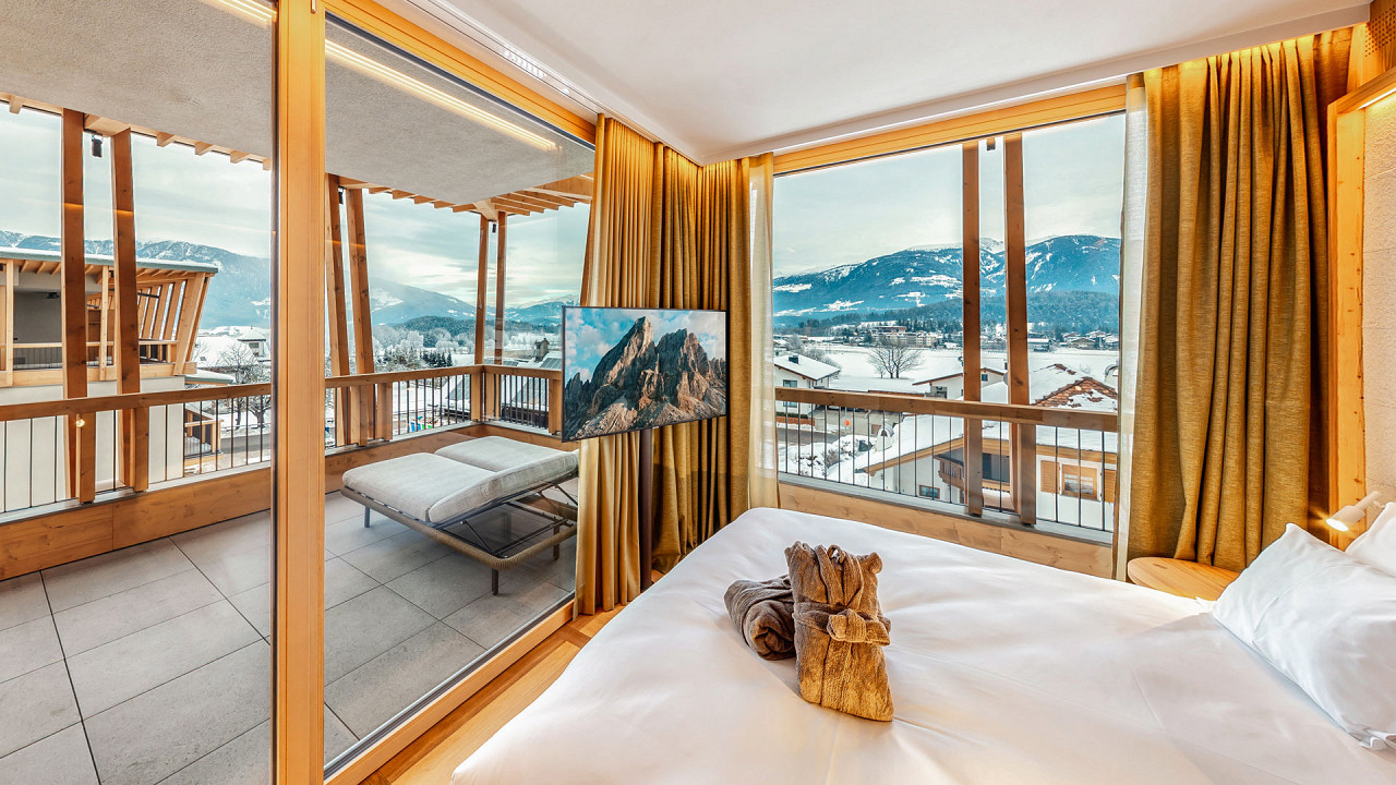 Interno suite inverno Falkensteiner Hotel Kronplatz