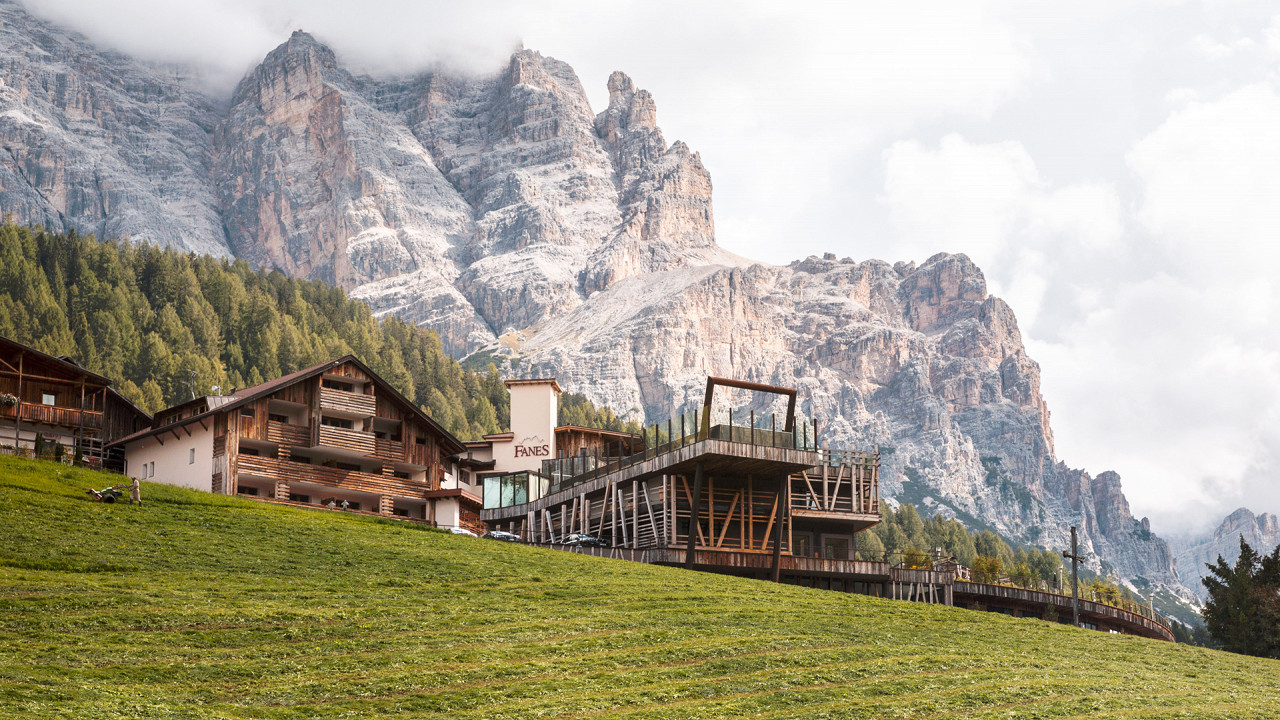 Montagne dintorni Hotel Fanes