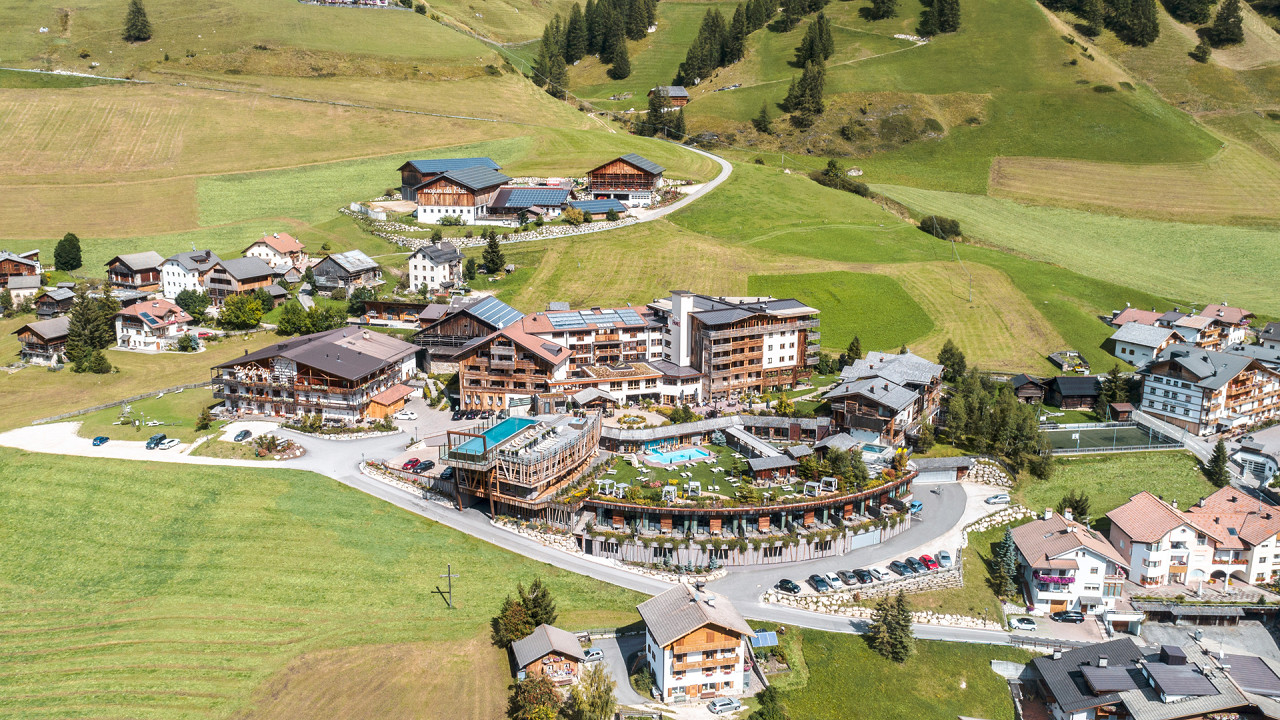 Vista dall'alto Hotel Fanes