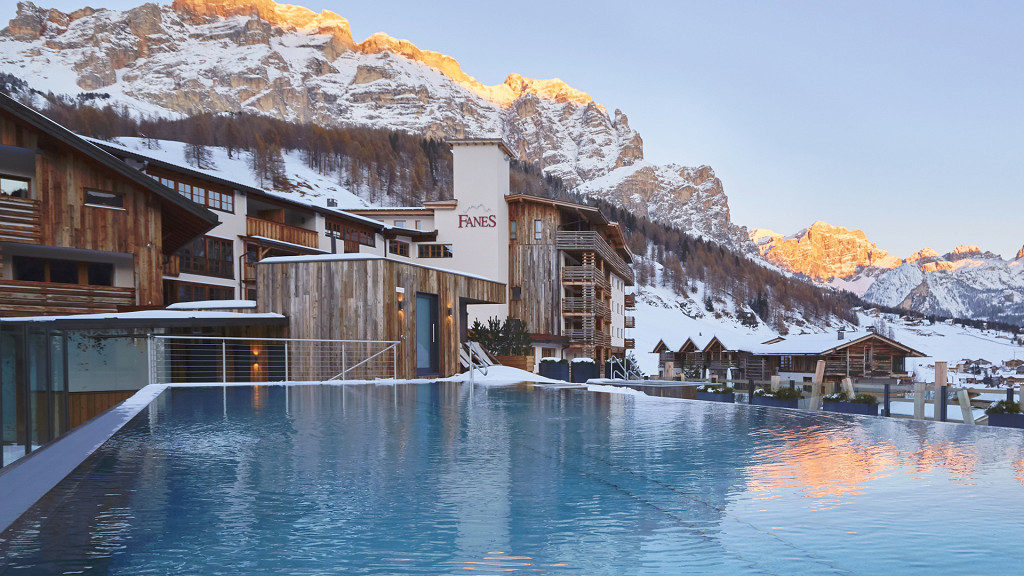 Dolomiti Wellness Hotel Fanes - cover