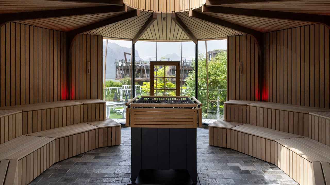 Sauna cilindrica interna Dolomiti Wellness Hotel Fanes