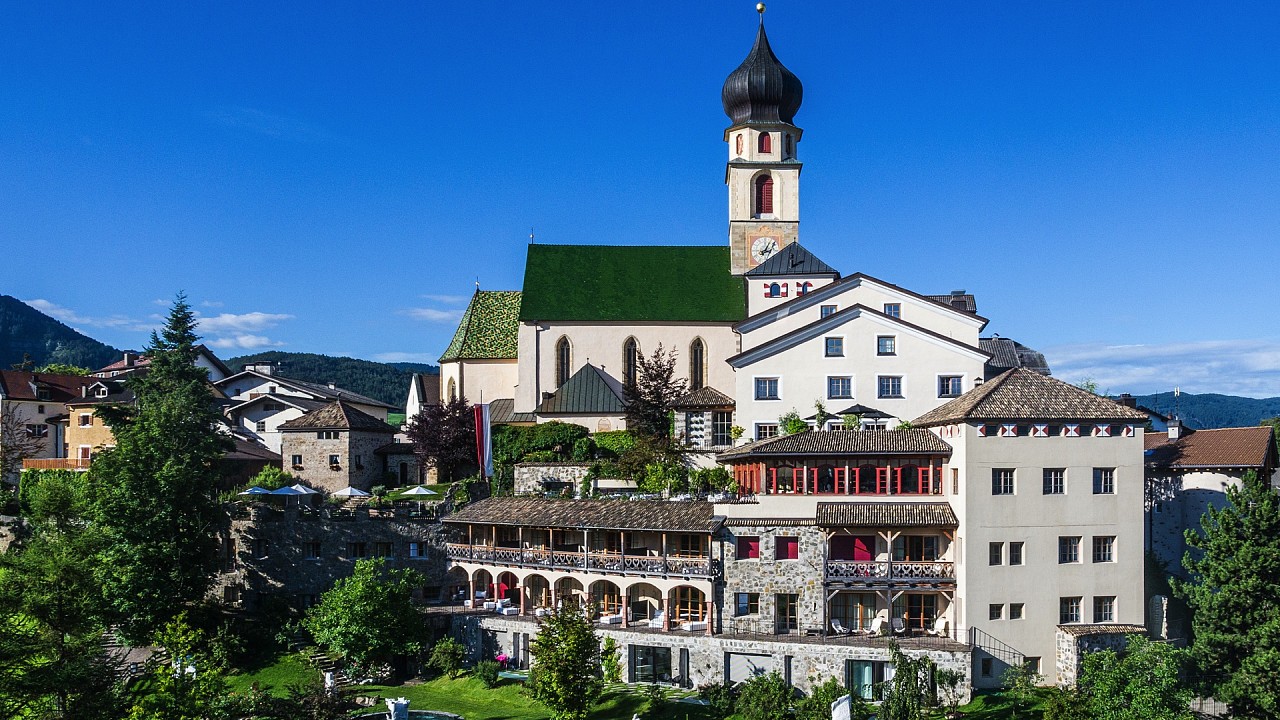 Sommer außen Hotel Turm Fiè allo Sciliar