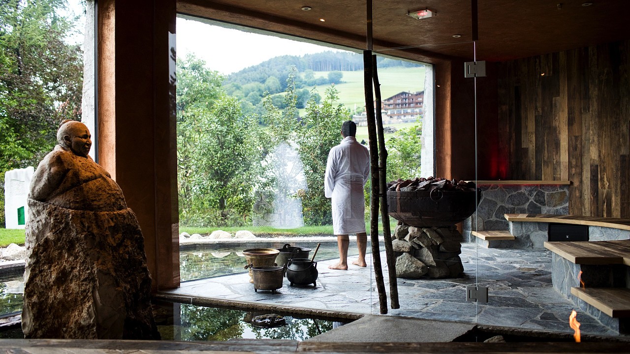 Entspannungsbereich Hotel Turm Völs am Schlern