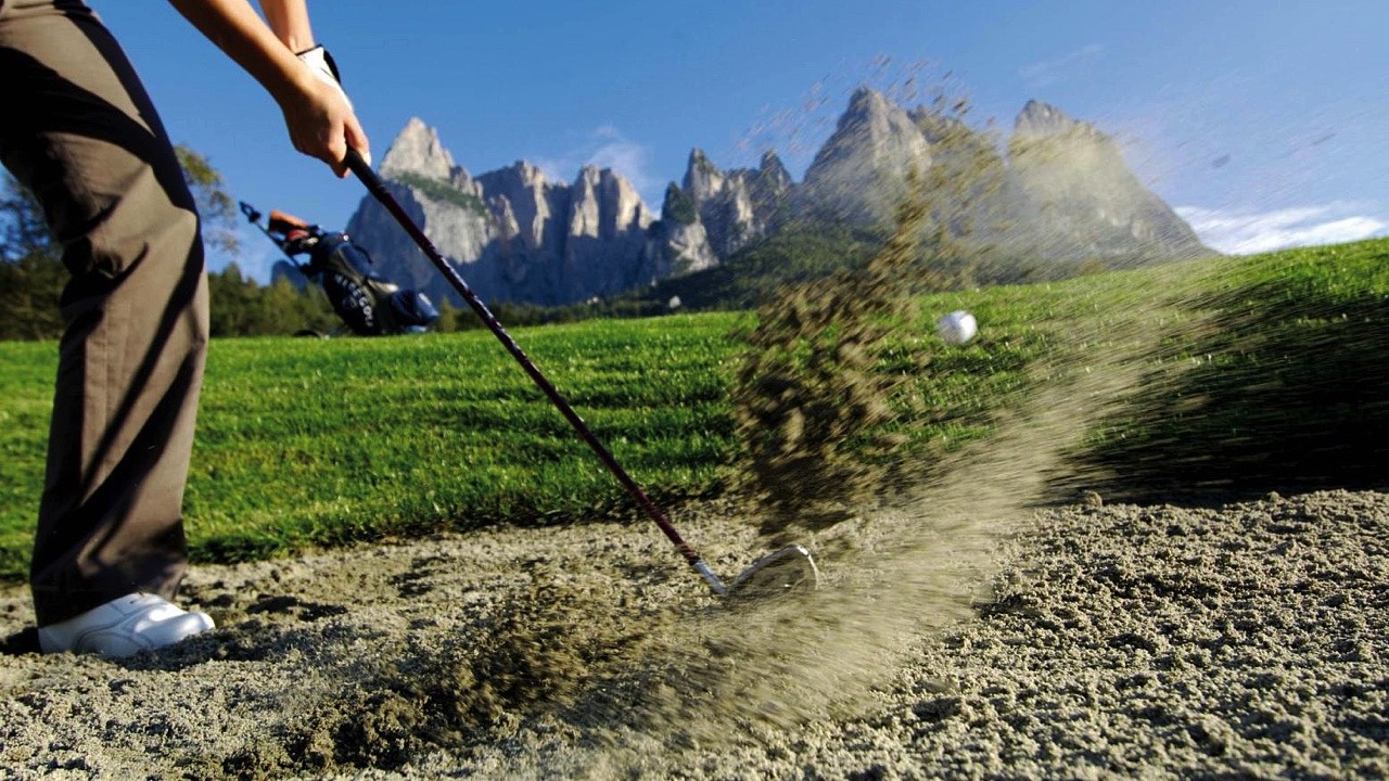 Golf Hotel Turm Völs am Schlern golf