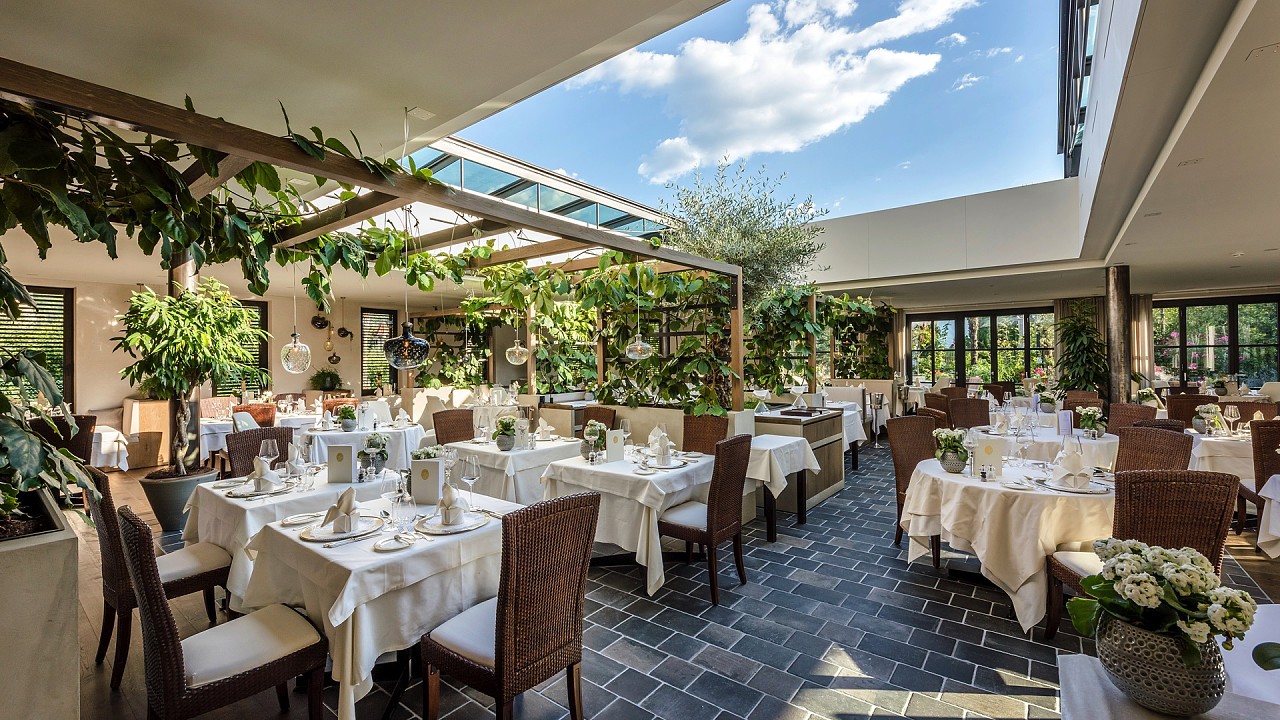ресторан под открытым небом Отель Плантичерхоф Мерано
