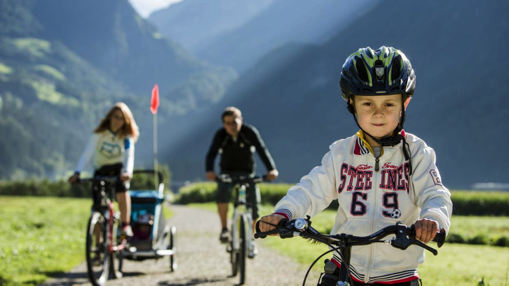 Family Special - 1 child up to 14 years free
