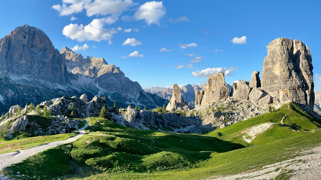 99 ore in montagna - cover