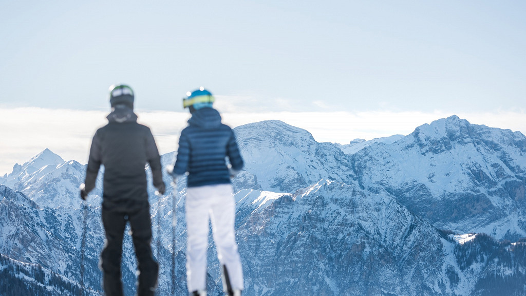 Dolomiti Super Premiere 4=3 or 7=6 - cover