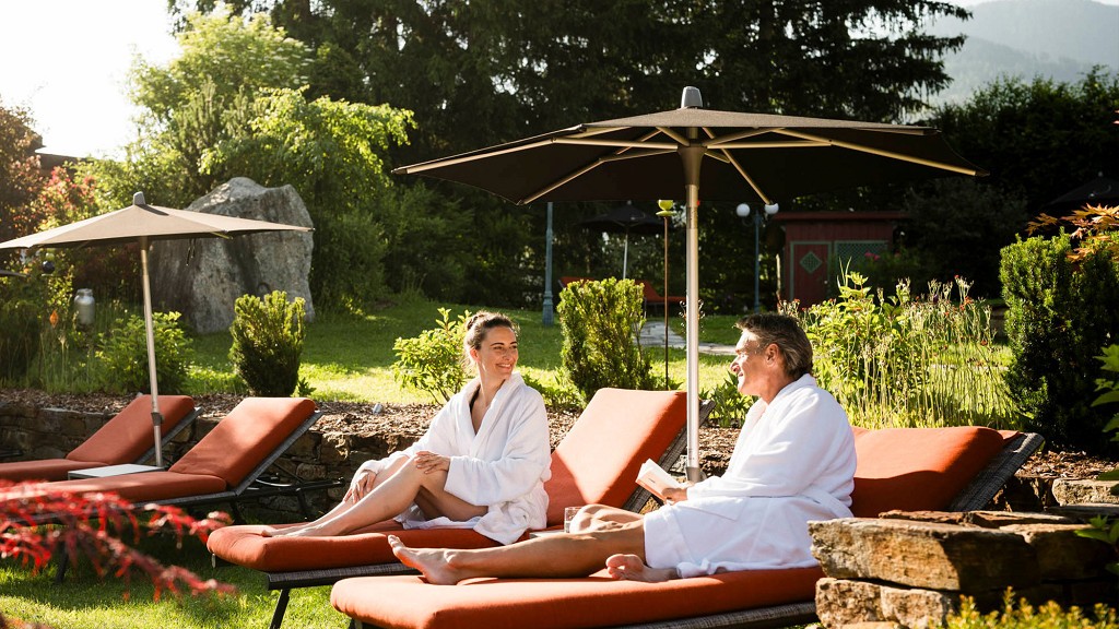 Mirabell's Autumn Special – 15% from 4 nights - cover