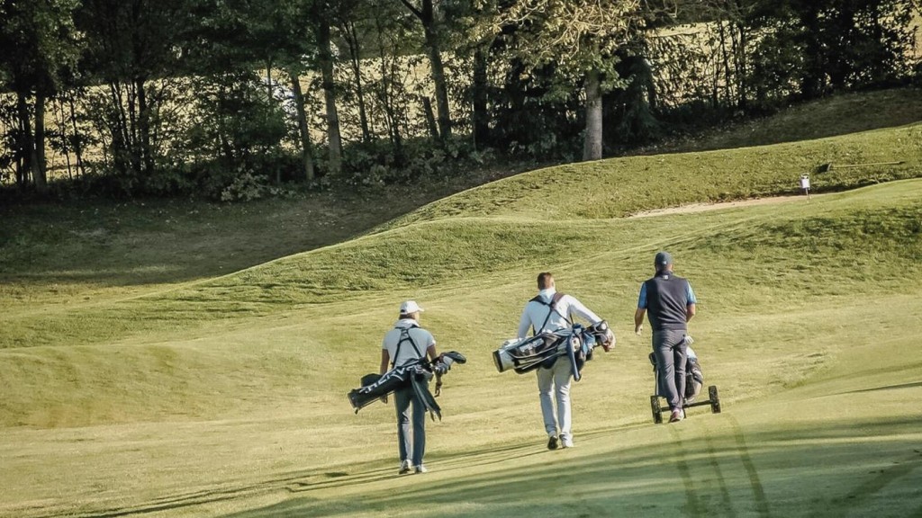 Golf & Mountain Views - cover