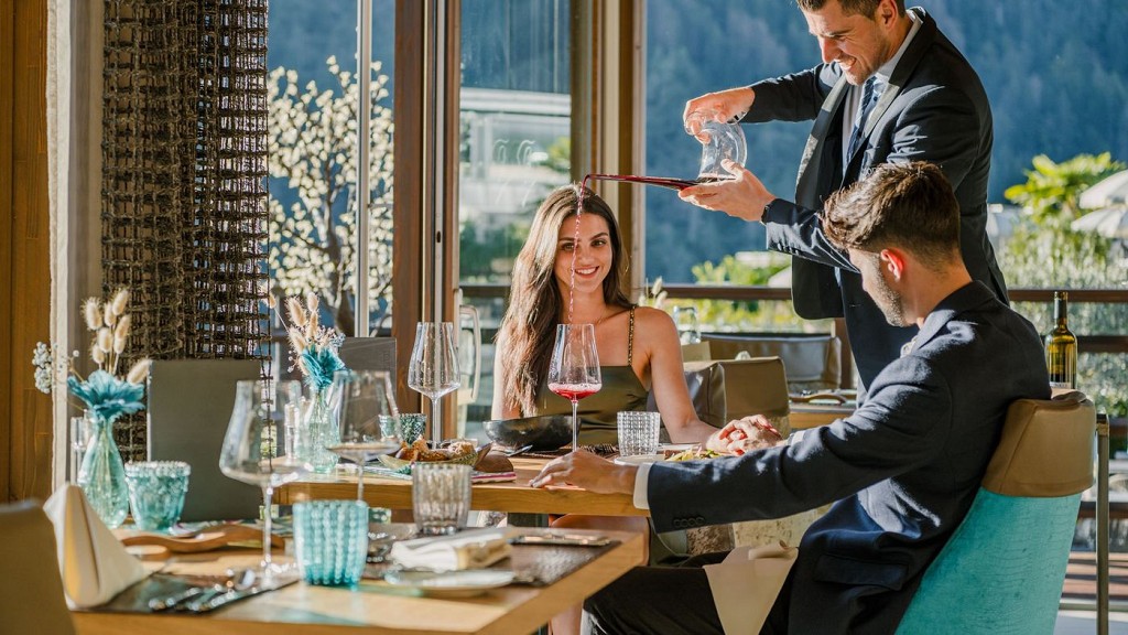 Wine & Gourmet week - cover