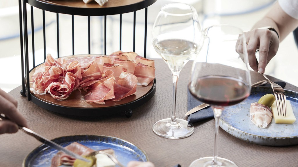 Special ‚Apero‘ Style Must do! - cover