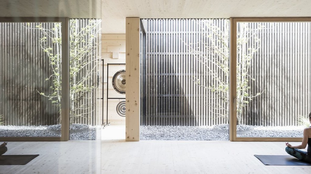 Ashtanga Yoga in the Dolomites - cover