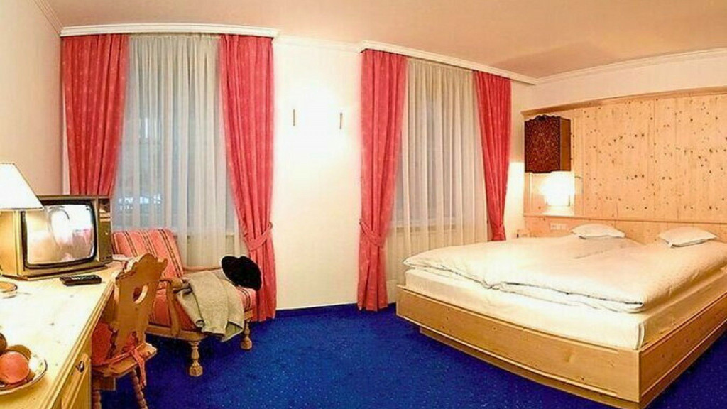 Standard double room - cover