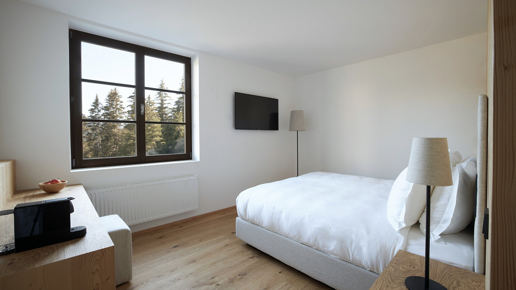 Room - cover