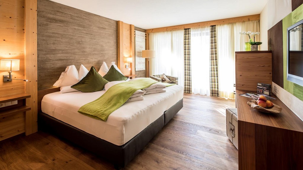 Sky Junior double room - cover