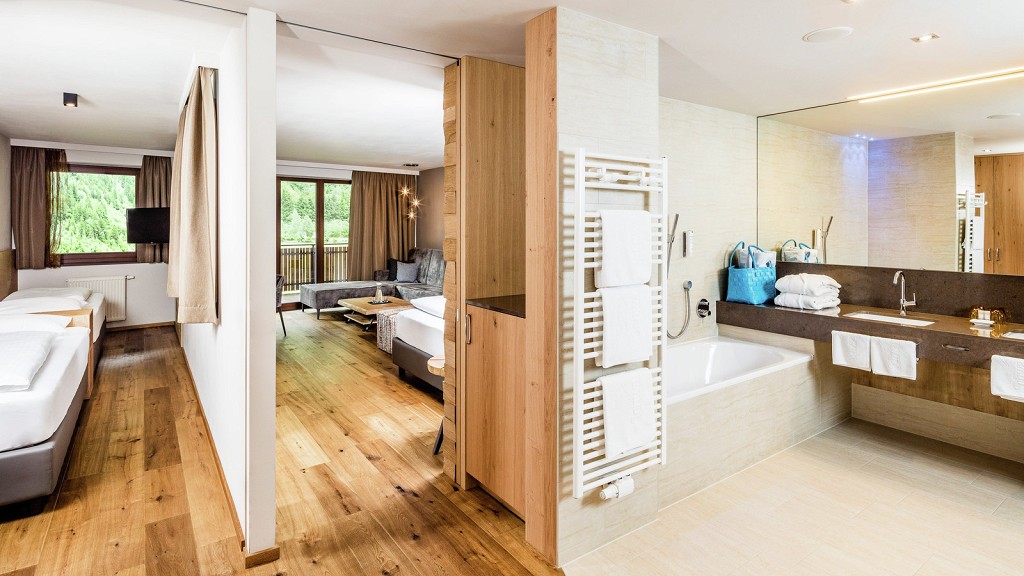 Family Suite - cover