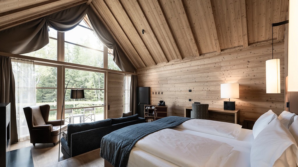 Junior Chalet - cover