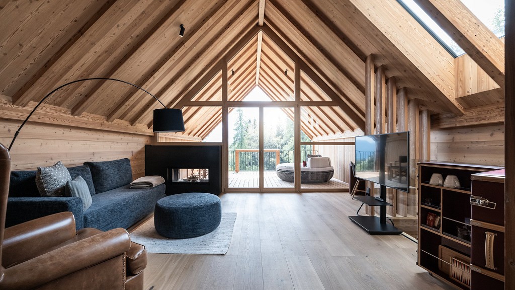 Chalet - cover