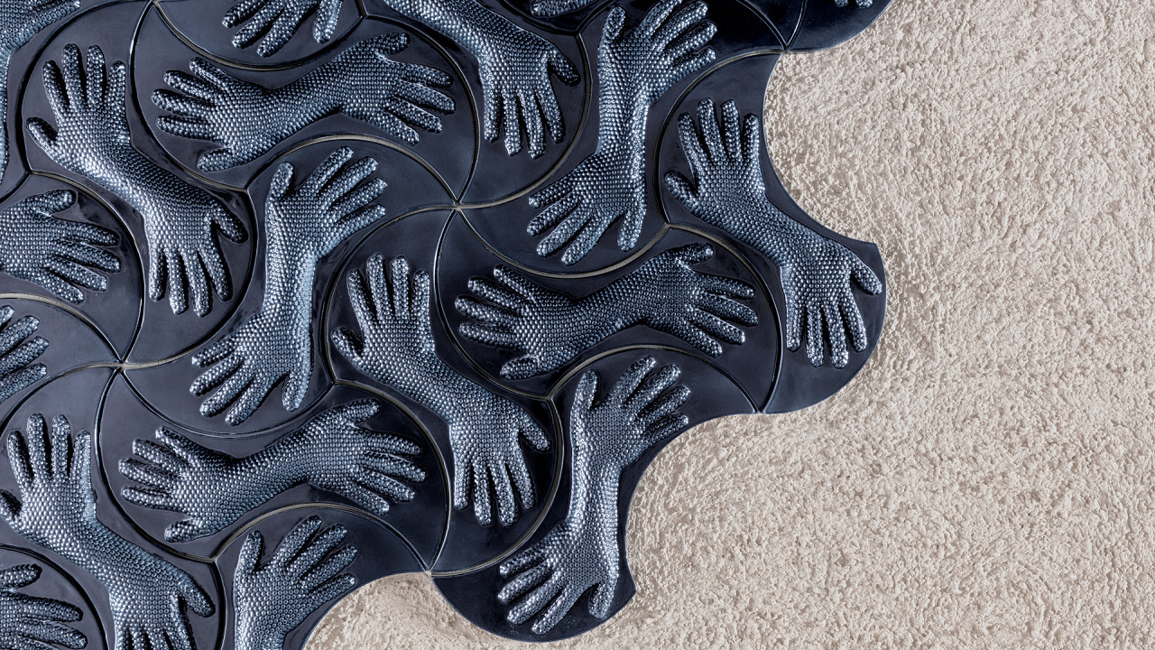 Eingangsdetail mit Deckenkunstwerk - Boutique Hotel Badhaus