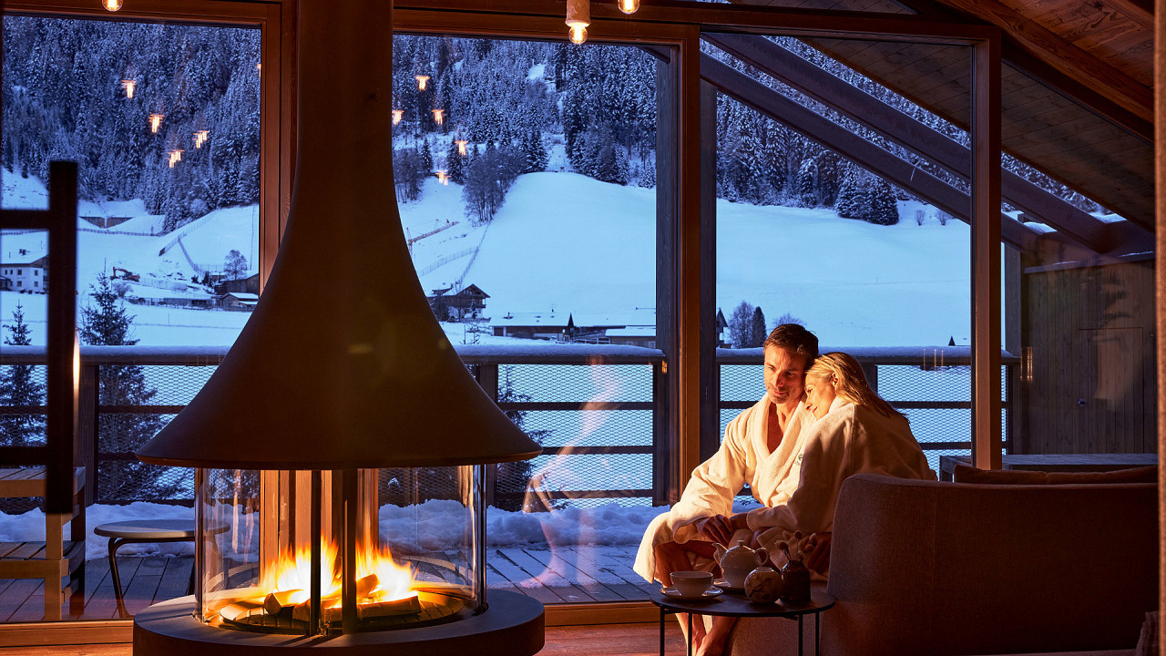 coppia sala relax inverno Hotel Quelle Val Casies