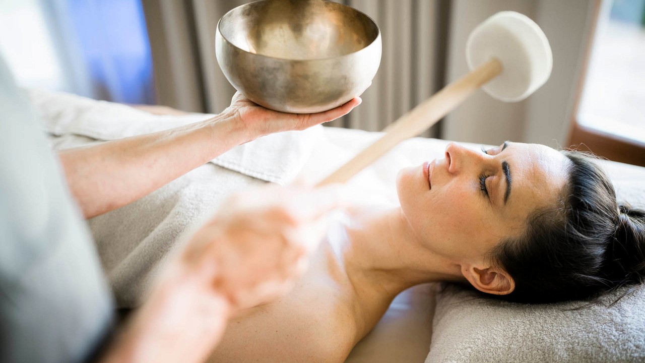 donna trattamenti massaggi - Hotel Mirabell Valdaora