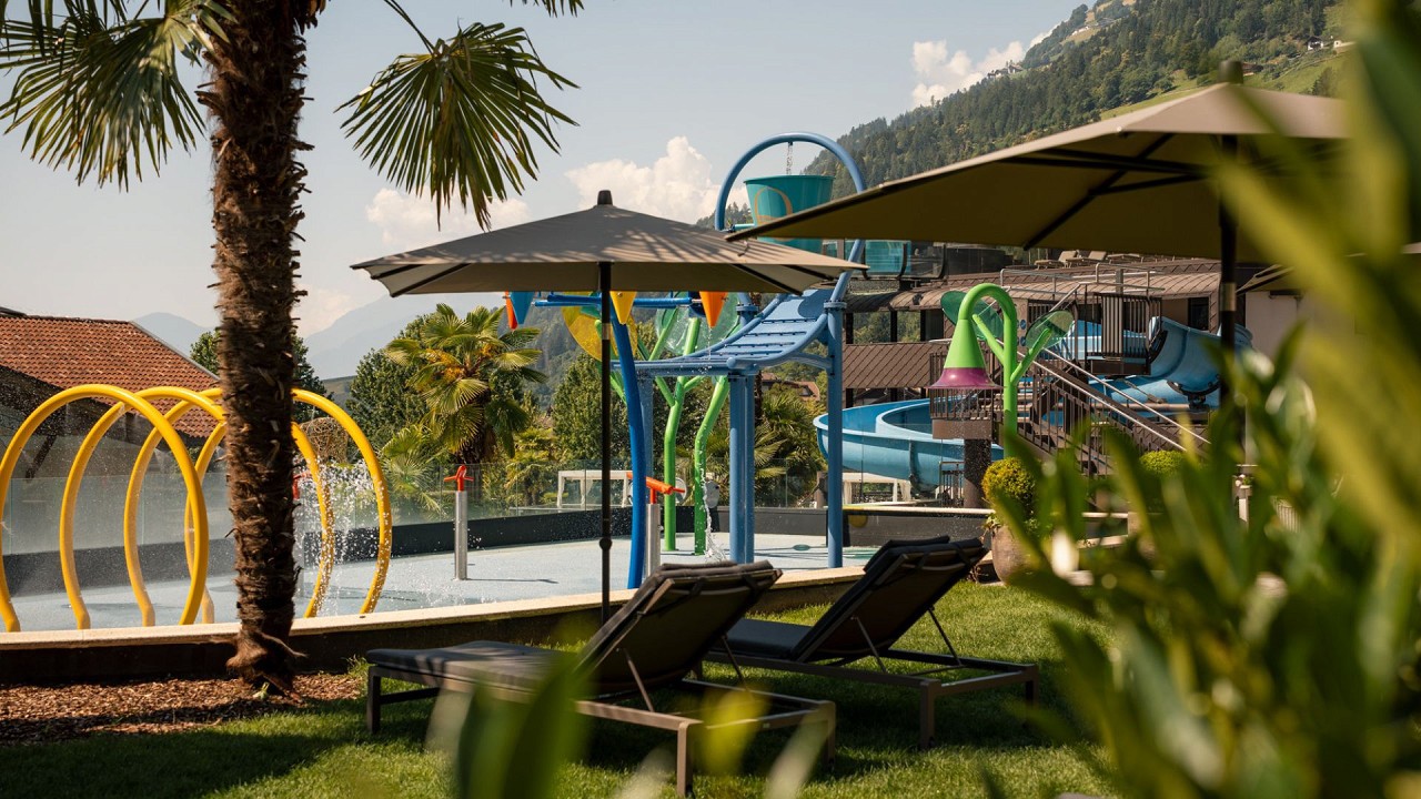 giochi acqua esterni Quellenhof Luxury Resort Passeier