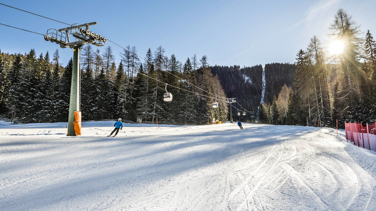 Катание на лыжах Банный мох Сесто