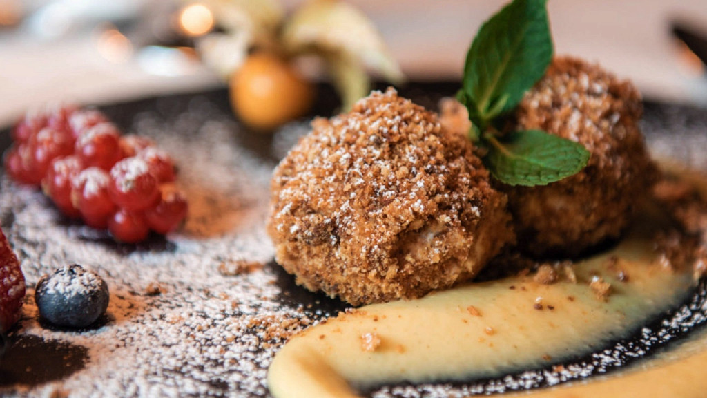 Gourmet dessert Tirler Hotel Alpe di Siusi gourmet