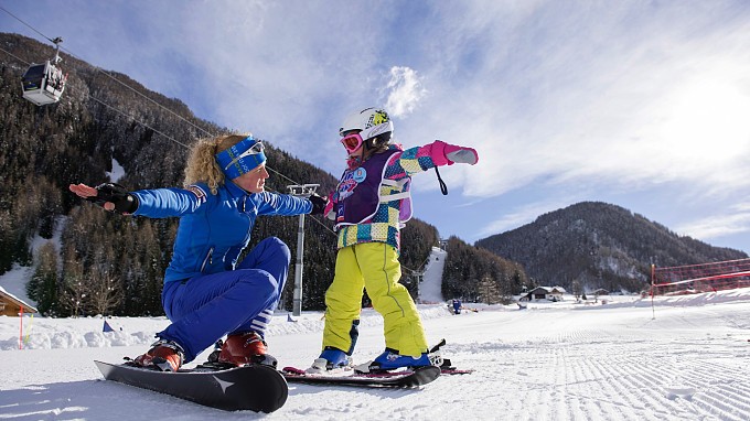 Familienskifahren Masl Hotel Vals Familie